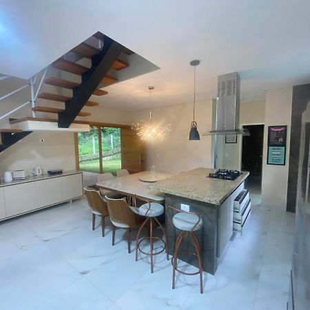 Hostyn Casa Manancial -4 Suites E Natureza Proxima Ao Capivari Campos do Jordão 外观 照片