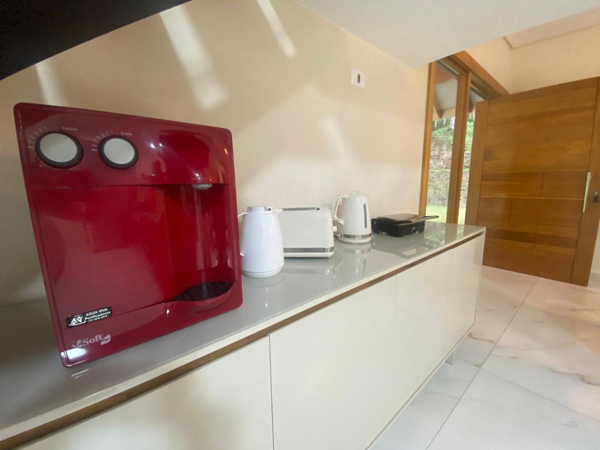 Hostyn Casa Manancial -4 Suites E Natureza Proxima Ao Capivari Campos do Jordão 外观 照片